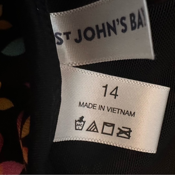 Size 14 St Johns bay one piece swim suit. - Picture 3 of 6